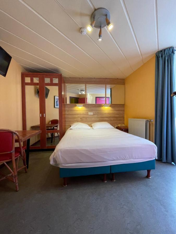 Hotel Les Arcades - La-Roche-En-Ardenne 외부 사진