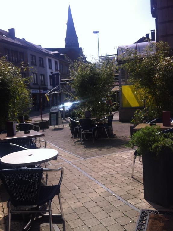 Hotel Les Arcades - La-Roche-En-Ardenne 외부 사진